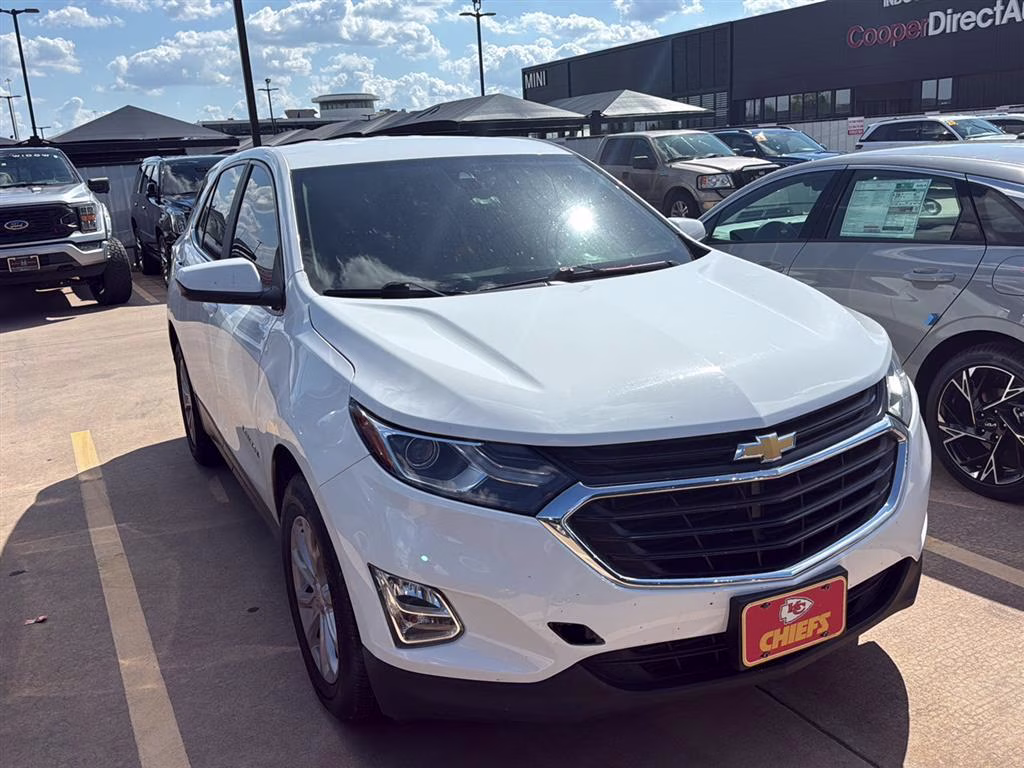 2021 Summit White Chevrolet Equinox LT FWD SUV