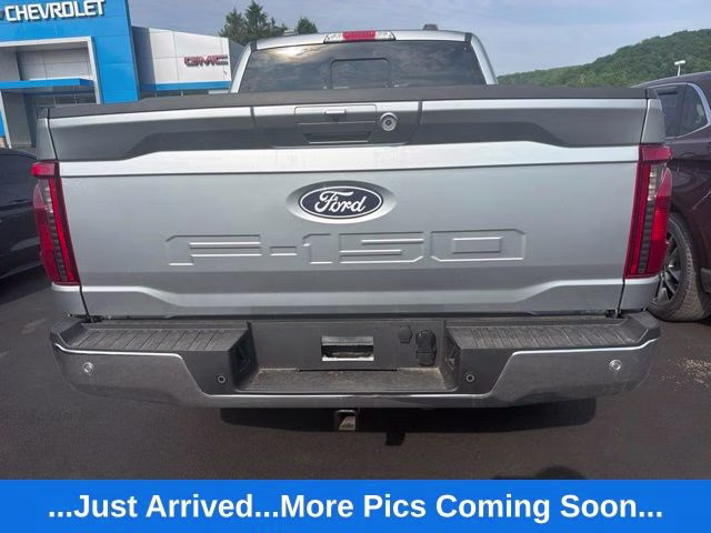 2025 Silver Metallic Ford F-150 XLT 4X4 Truck