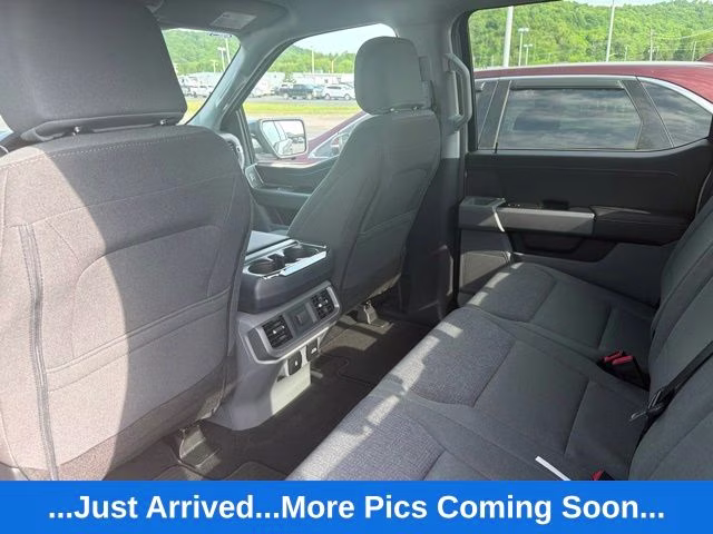 2025 Silver Metallic Ford F-150 XLT 4X4 Truck