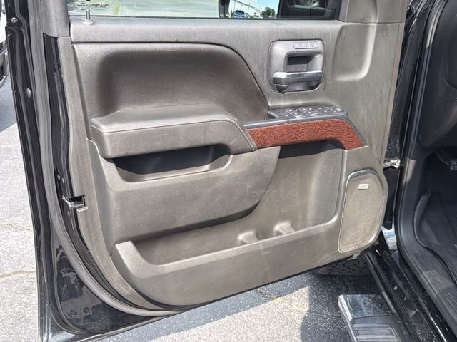 2017 Onyx Black GMC Sierra 1500 SLT RWD Truck