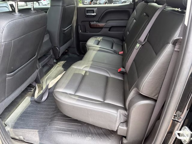 2017 Onyx Black GMC Sierra 1500 SLT RWD Truck