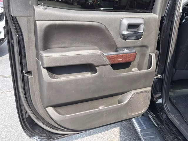 2017 Onyx Black GMC Sierra 1500 SLT RWD Truck
