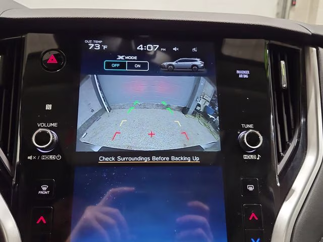 2024 Crystal White Pearl Subaru Outback Premium AWD SUV