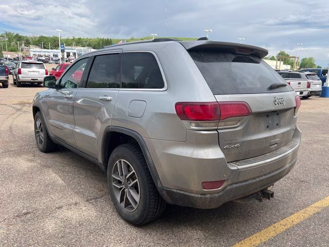 2020 Billet Silver Metallic Clearcoat Jeep Grand Cherokee Limited 4X4 SUV