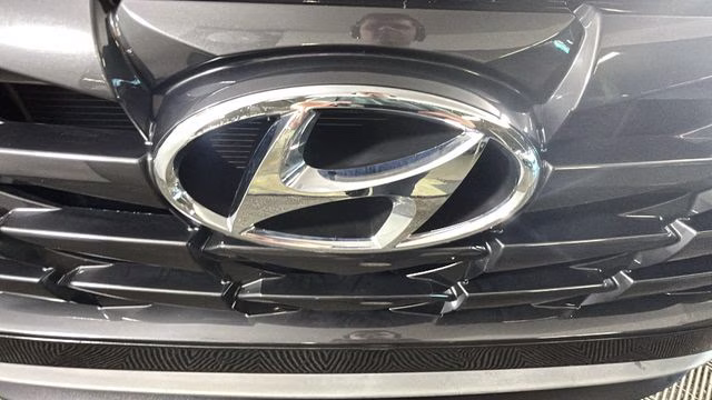 2023 Portofino Gray Hyundai Tucson SE AWD SUV