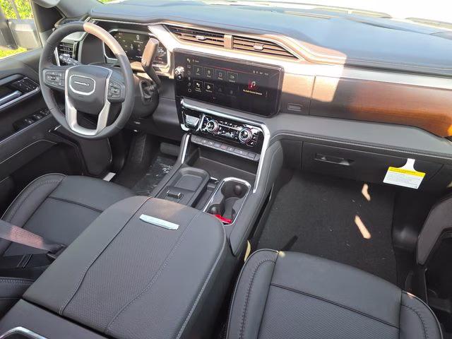 2026 Glacier White Tricoat GMC Sierra 2500HD Denali 4X4 Truck