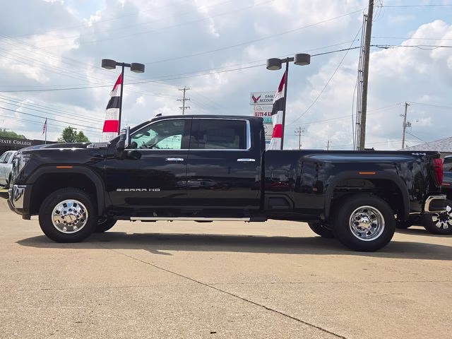 2026 Onyx Black GMC Sierra 3500HD SLT 4X4 Truck