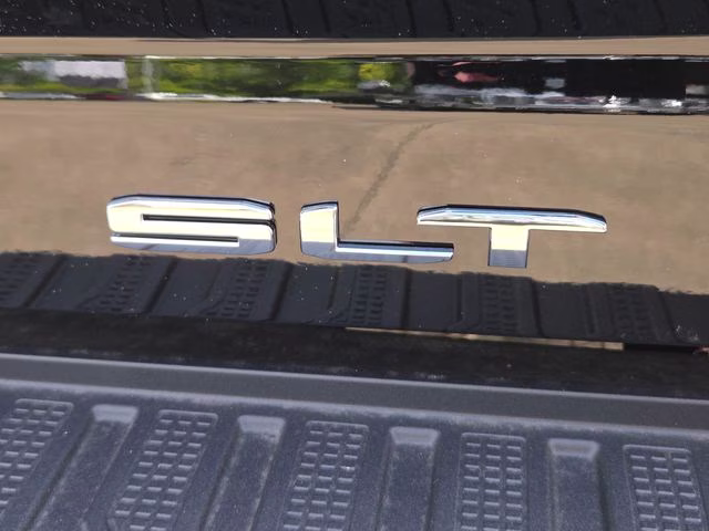 2026 Onyx Black GMC Sierra 3500HD SLT 4X4 Truck