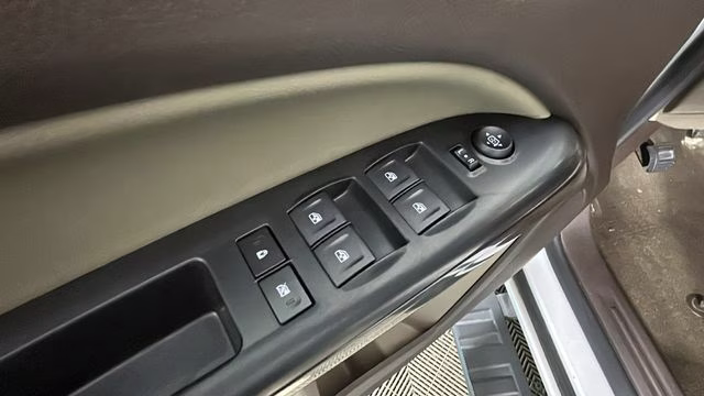 2015 Summit White GMC Canyon SLE1 4X4 Truck
