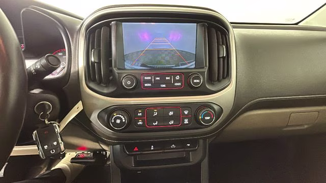 2015 Summit White GMC Canyon SLE1 4X4 Truck