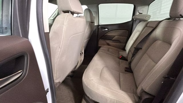 2015 Summit White GMC Canyon SLE1 4X4 Truck