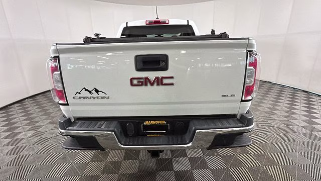 2015 Summit White GMC Canyon SLE1 4X4 Truck