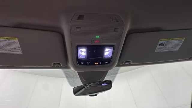 2024 Pure White Volkswagen Atlas 2.0T SE AWD SUV