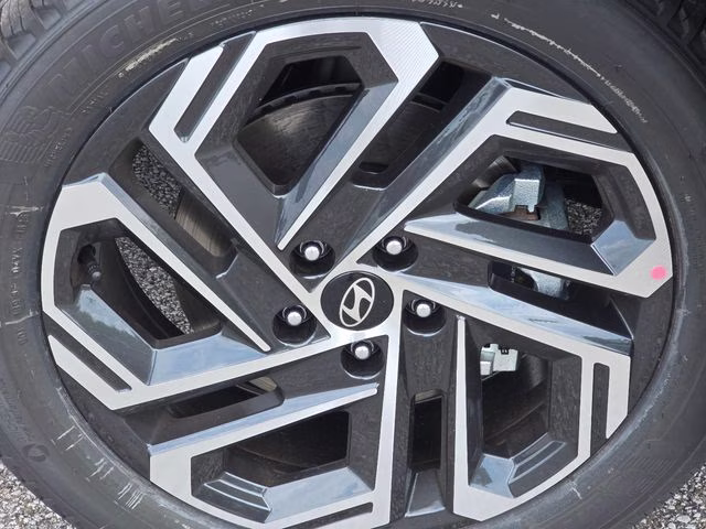 2026 Hampton Gray Hyundai Tucson SEL Plus AWD SUV