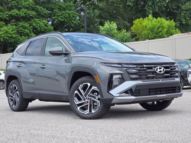 2026 Hampton Gray Hyundai Tucson SEL Plus AWD SUV