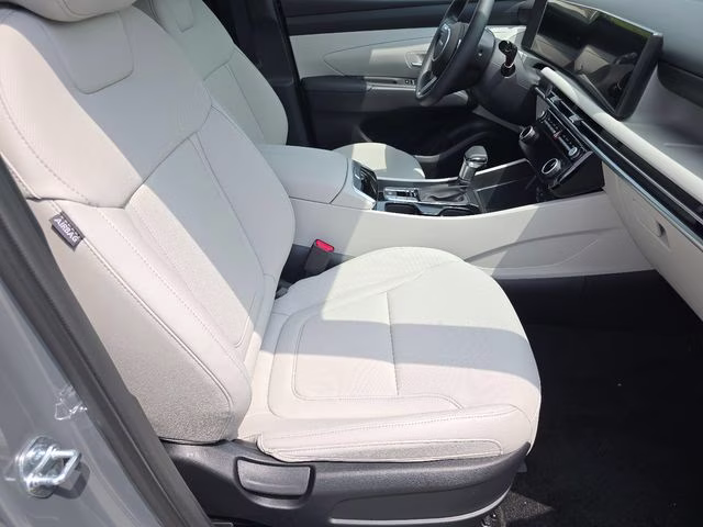 2026 Hampton Gray Hyundai Tucson SEL Plus AWD SUV