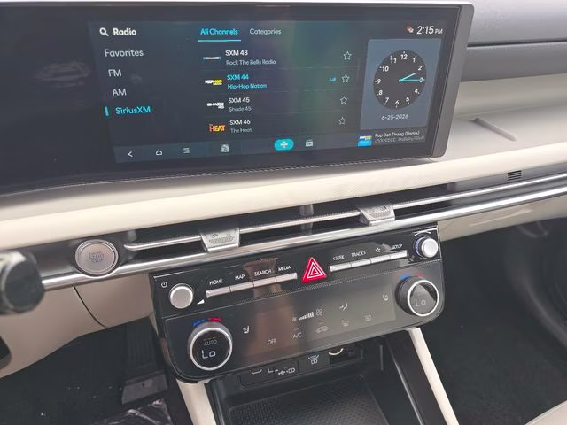 2026 Hampton Gray Hyundai Tucson SEL Plus AWD SUV