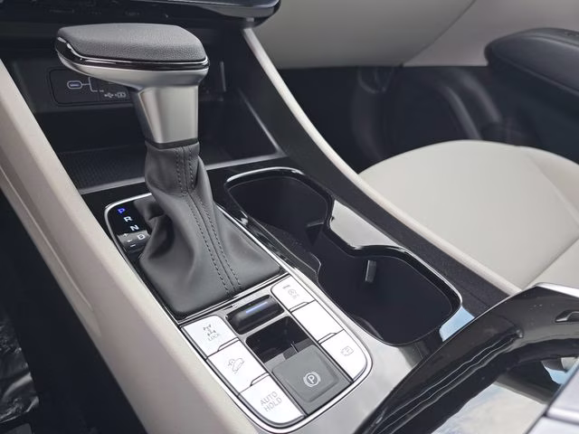 2026 Hampton Gray Hyundai Tucson SEL Plus AWD SUV