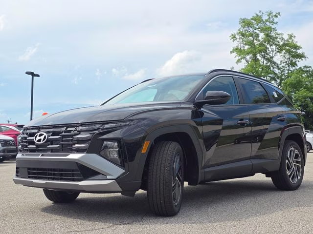 2026 Phantom Black Hyundai Tucson SEL Plus AWD SUV