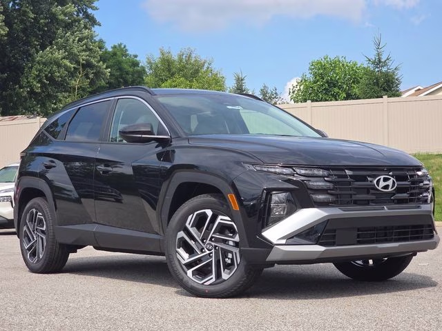 2026 Phantom Black Hyundai Tucson SEL Plus AWD SUV