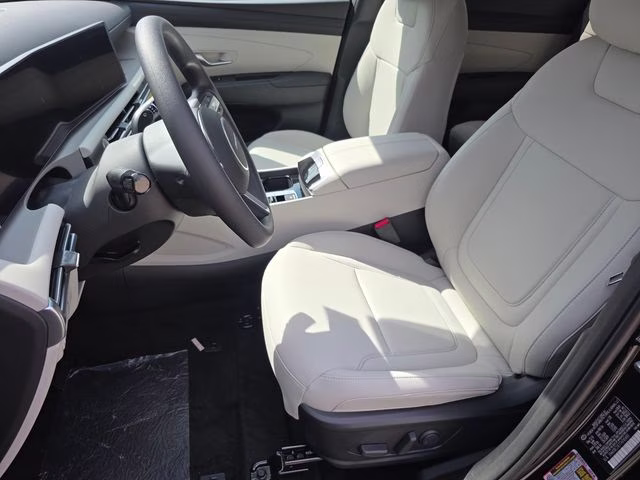 2026 Phantom Black Hyundai Tucson SEL Plus AWD SUV