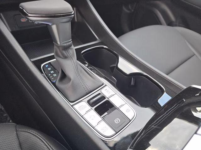 2026 Shimmering Silver Hyundai Tucson XRT AWD SUV