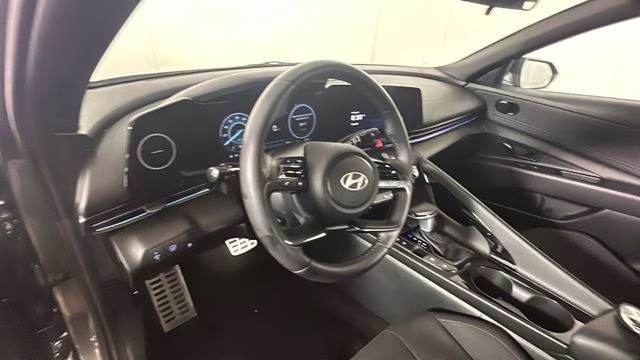 2025 Amazon Gray Hyundai Elantra Hybrid SEL Sport FWD Sedan