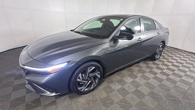 2025 Amazon Gray Hyundai Elantra Hybrid SEL Sport FWD Sedan