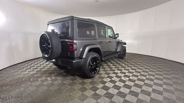 2023 Granite Crystal Metallic Clearcoat Jeep Wrangler Sahara 4xe 4X4 SUV