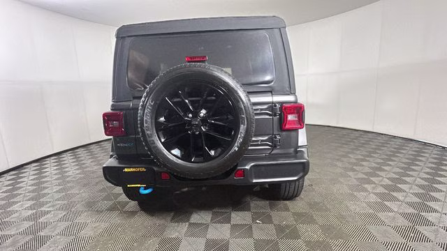 2023 Granite Crystal Metallic Clearcoat Jeep Wrangler Sahara 4xe 4X4 SUV