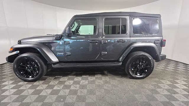 2023 Granite Crystal Metallic Clearcoat Jeep Wrangler Sahara 4xe 4X4 SUV