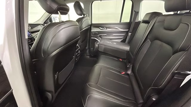 2023 Bright White Clearcoat Jeep Grand Cherokee 4xe 4X4 SUV