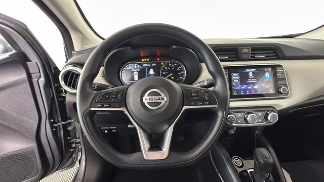 2022 Gun Metallic Nissan Versa 1.6 SV FWD Sedan