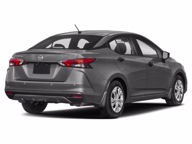2022 Gun Metallic Nissan Versa 1.6 SV FWD Sedan