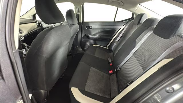 2022 Gun Metallic Nissan Versa 1.6 SV FWD Sedan