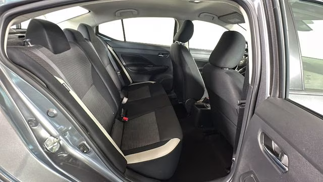 2022 Gun Metallic Nissan Versa 1.6 SV FWD Sedan