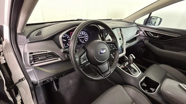 2024 Crystal White Pearl Subaru Outback Onyx Edition AWD SUV