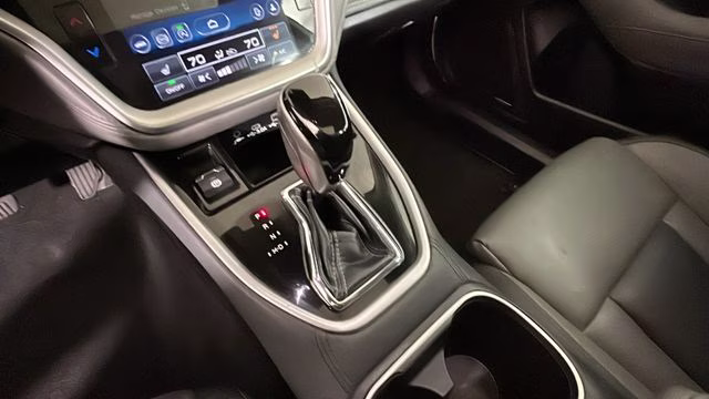 2024 Crystal White Pearl Subaru Outback Onyx Edition AWD SUV
