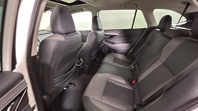 2024 Crystal White Pearl Subaru Outback Onyx Edition AWD SUV