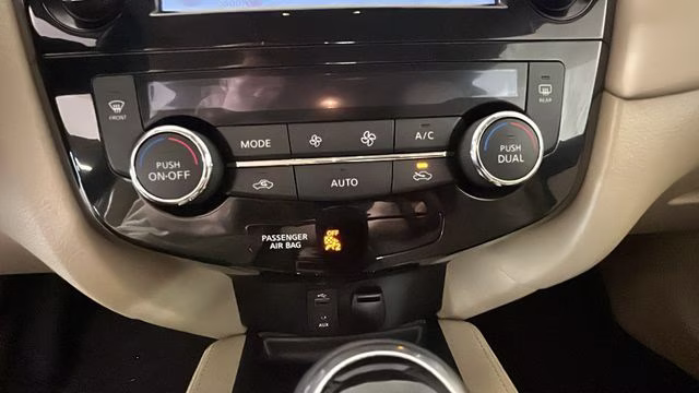 2017 Palatial Ruby Nissan Rogue SL AWD SUV
