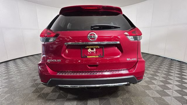 2017 Palatial Ruby Nissan Rogue SL AWD SUV