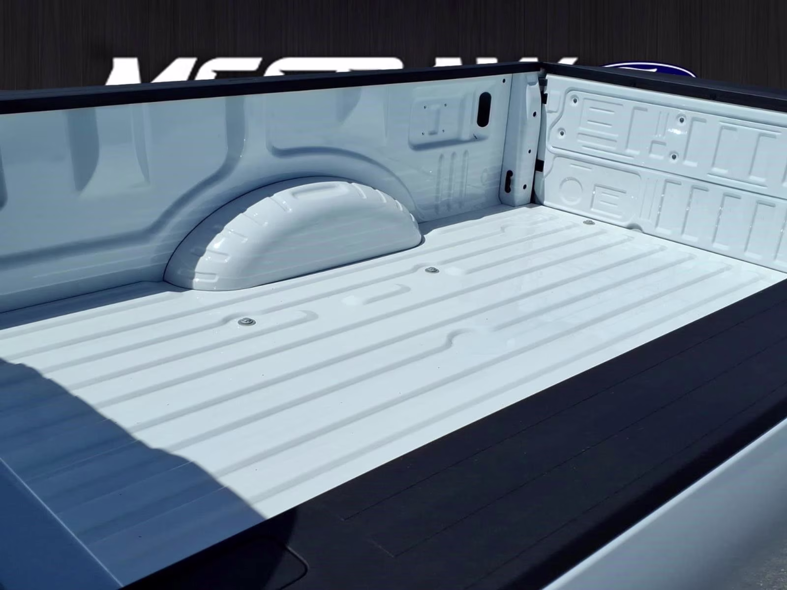 2026 Oxford White Ford Super Duty F-250 SRW XL 4X4 Truck