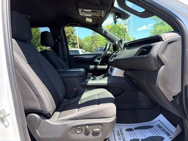 2022 Summit White GMC Yukon SLE 4X4 SUV