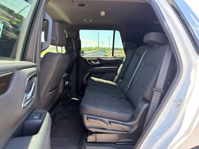 2022 Summit White GMC Yukon SLE 4X4 SUV