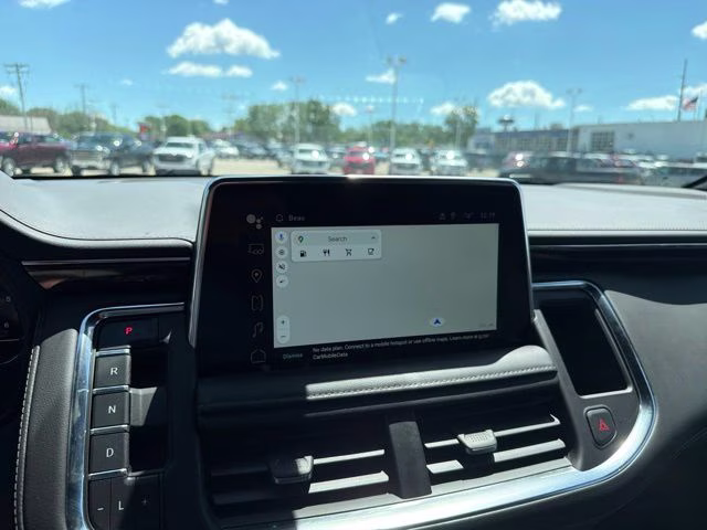 2022 Summit White GMC Yukon SLE 4X4 SUV