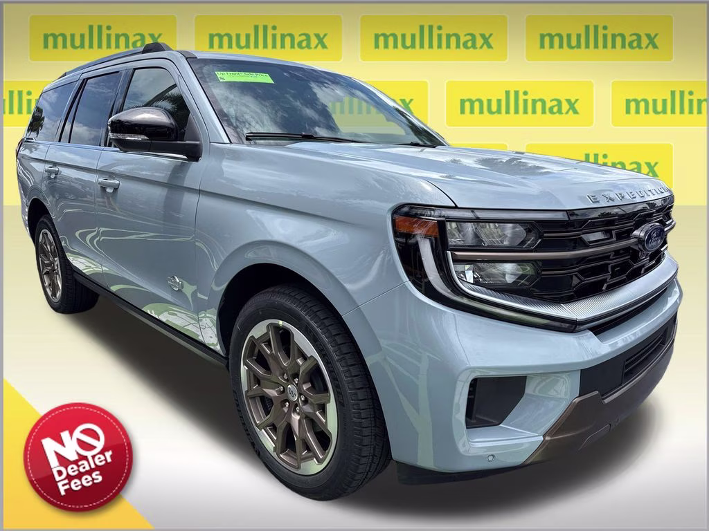 2026 Glacier Gray Metallic Tri-Coat Ford Expedition King Ranch 4X4 SUV