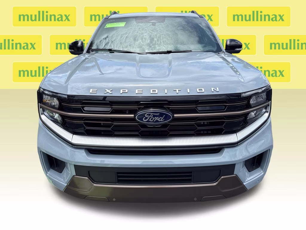 2026 Glacier Gray Metallic Tri-Coat Ford Expedition King Ranch 4X4 SUV