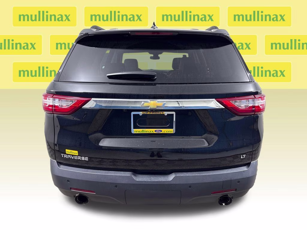 2020 Mosaic Black Metallic Chevrolet Traverse 3LT FWD SUV