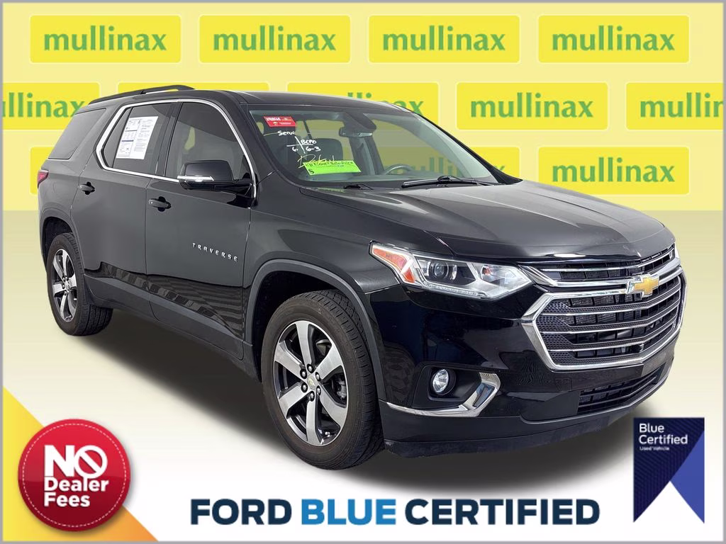 2020 Mosaic Black Metallic Chevrolet Traverse 3LT FWD SUV
