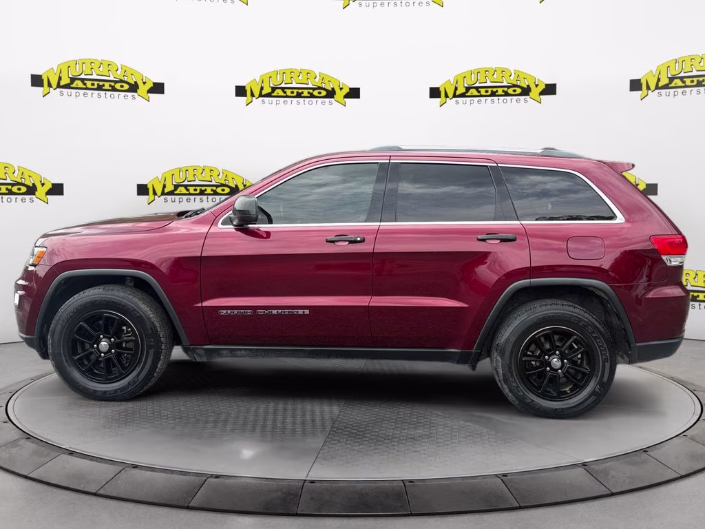 2018 Velvet Red Pearlcoat Jeep Grand Cherokee Laredo E 4X4 SUV